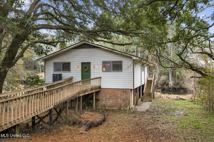 1927 Shady Point Circle, Gautier, MS 39553 - #2