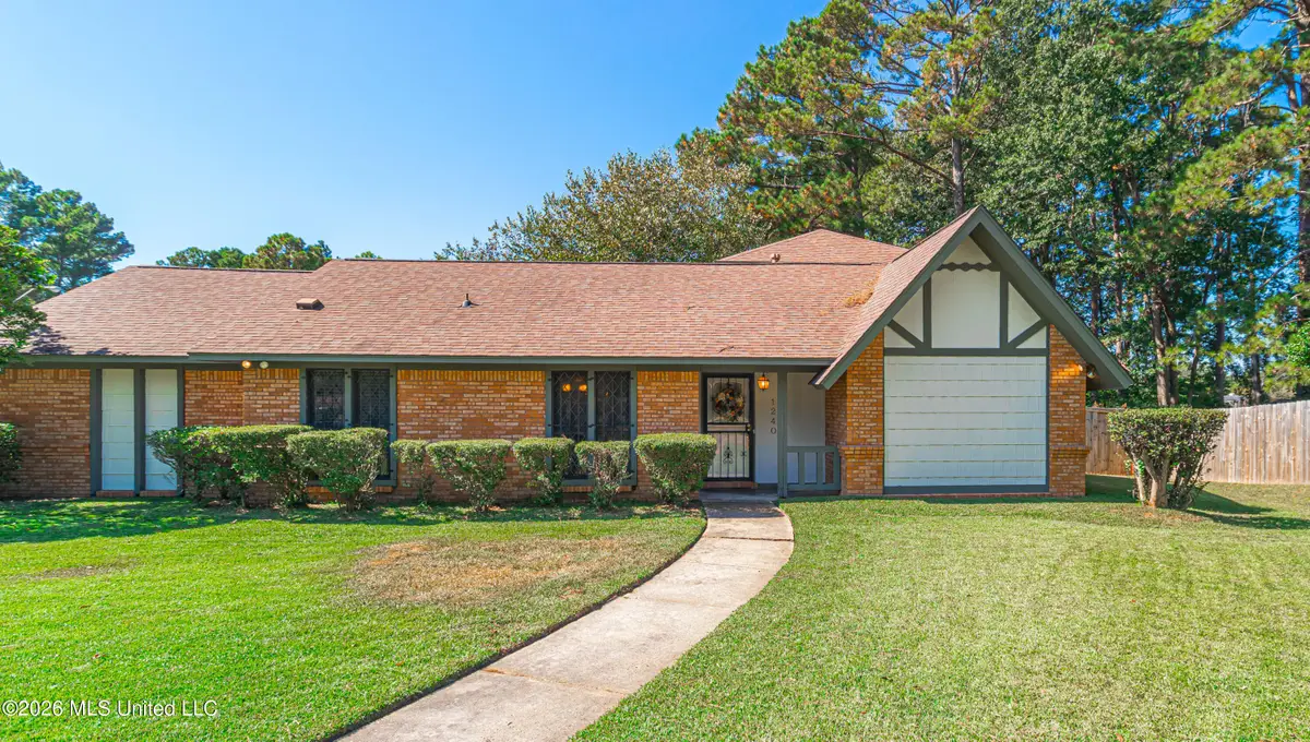 1240 Scots Glen, Jackson, MS 39204 - #1