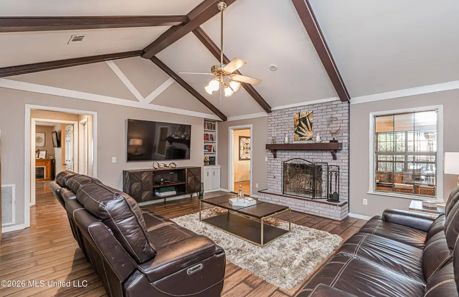 1240 Scots Glen, Jackson, MS 39204 - #2