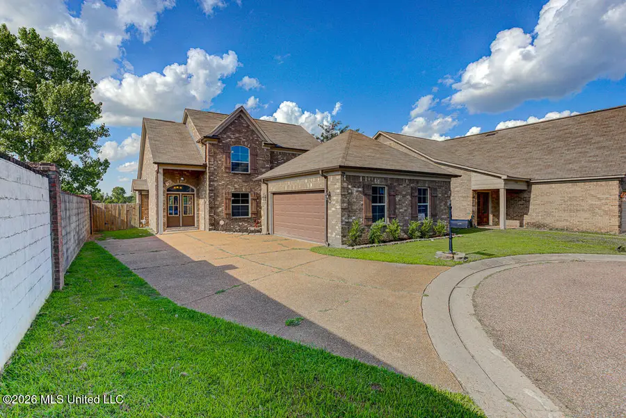 1436 N Arbor Lake Drive, Horn Lake, MS 38637 - #2