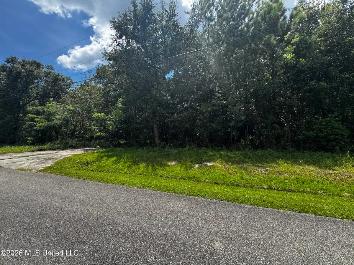 601 Brown Avenue, Waveland, MS 39576 - #1