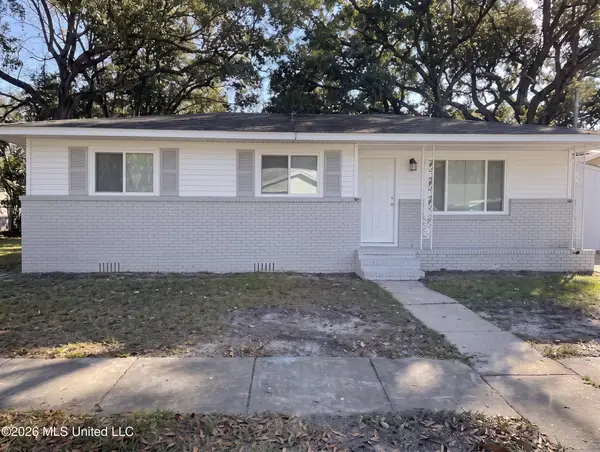 1906 Harrison Avenue, Pascagoula, MS 39567
