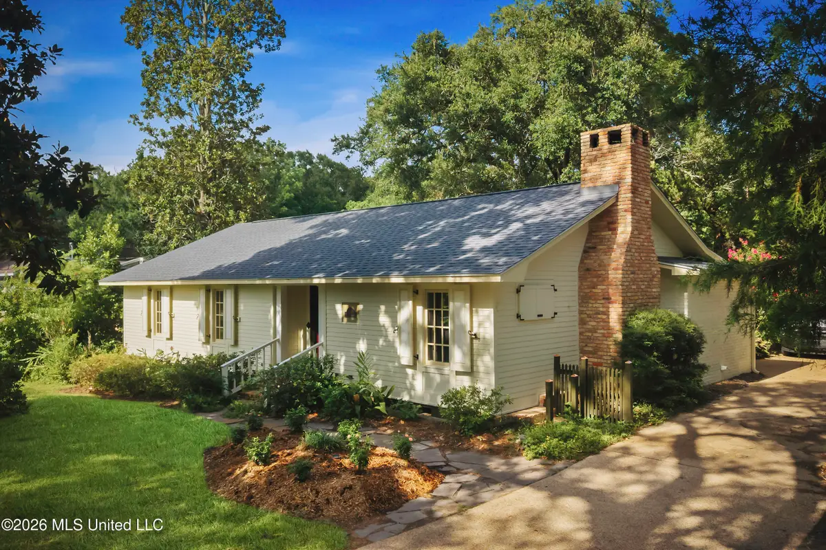 414 General Pershing Avenue, Ocean Springs, MS 39564 - #1