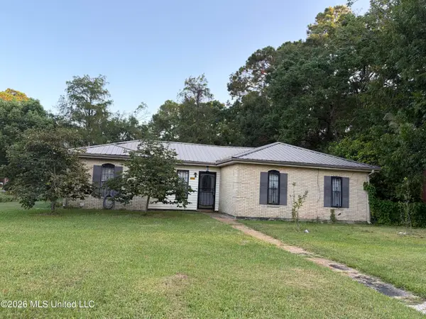 5741 Eastwood Drive, Moss Point, MS 39563