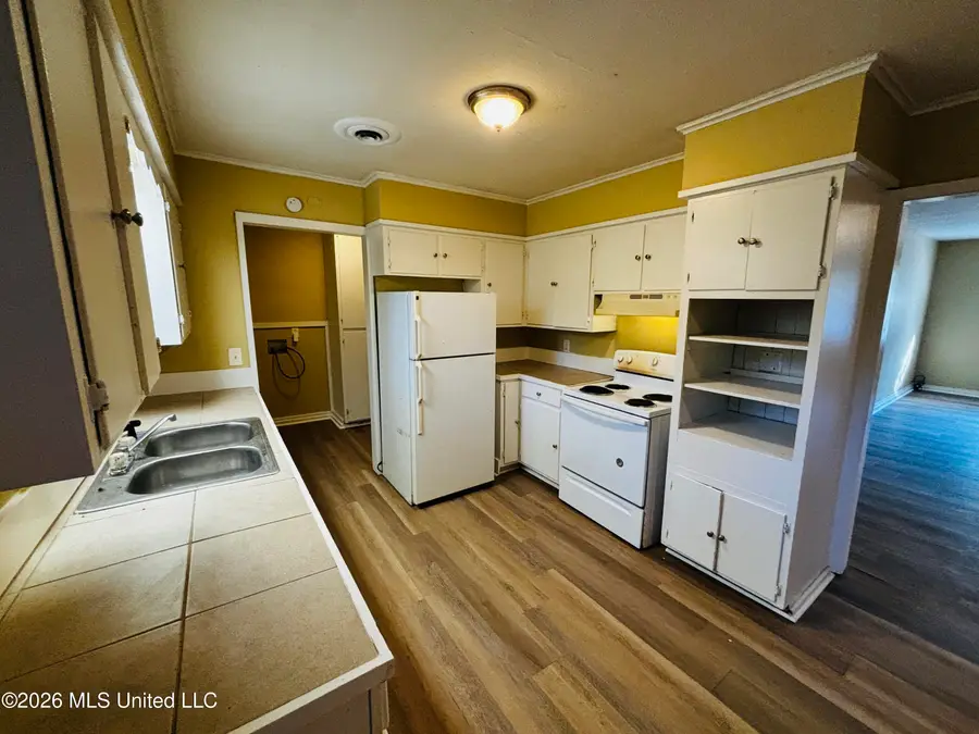 1368 Dorgan Street, Jackson, MS 39204 - #2
