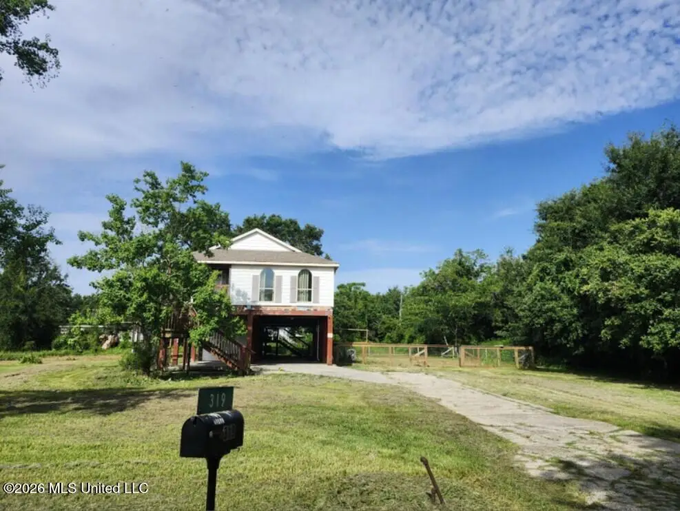319 Hiern Avenue, Pass Christian, MS 39571 - #1