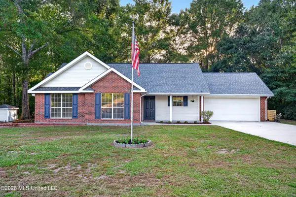 23 Ridge Crest Drive, Picayune, MS 39466
