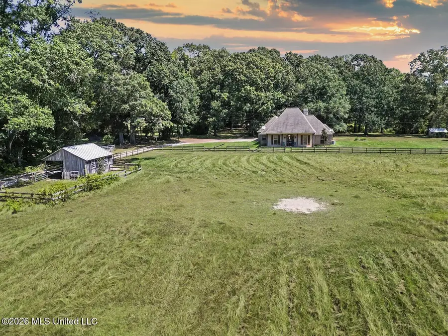 19 Sara Lane, Natchez, MS 39120 - #2