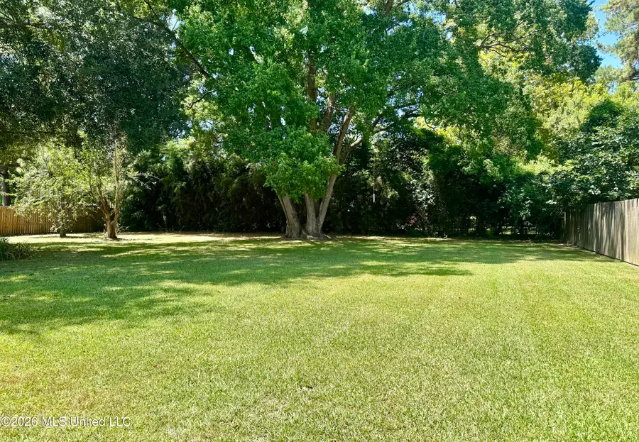 104 Arrowhead Drive, Natchez, MS 39120 - #3