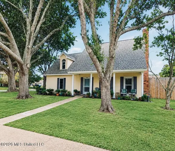 2382 Park Place Drive, Gulfport, MS 39507