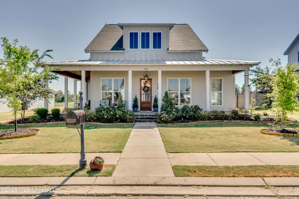1002 Crepe Myrtle Drive, Brandon, MS 39047
