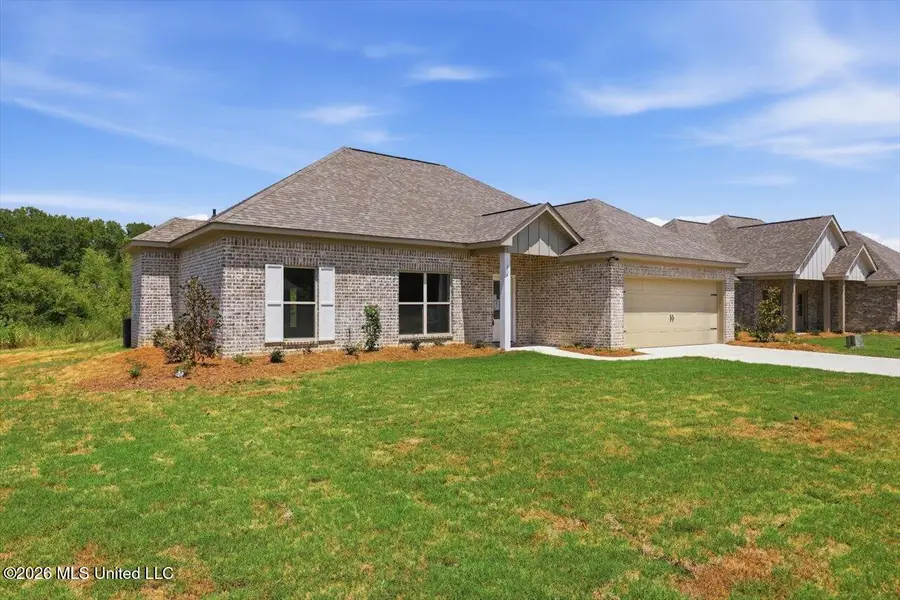114 Newport Drive, Canton, MS 39046 - #2