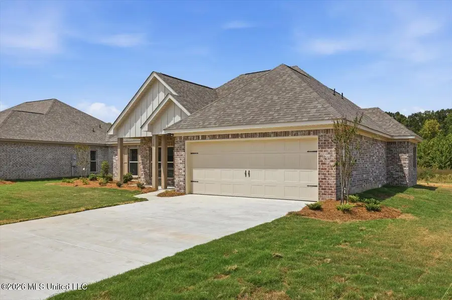 116 Newport Drive, Canton, MS 39046 - #3