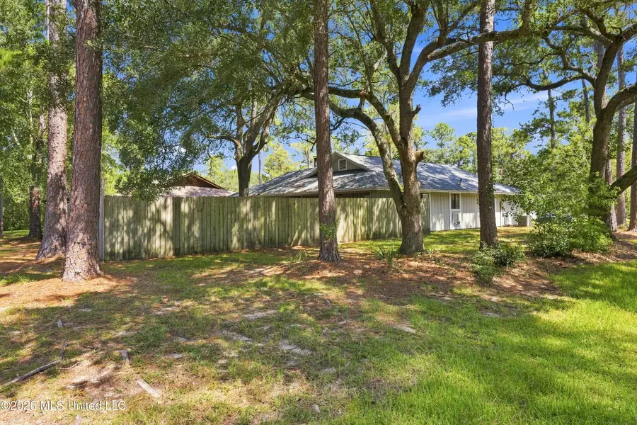 1 Fox Trot, Diamondhead, MS 39525 - #3