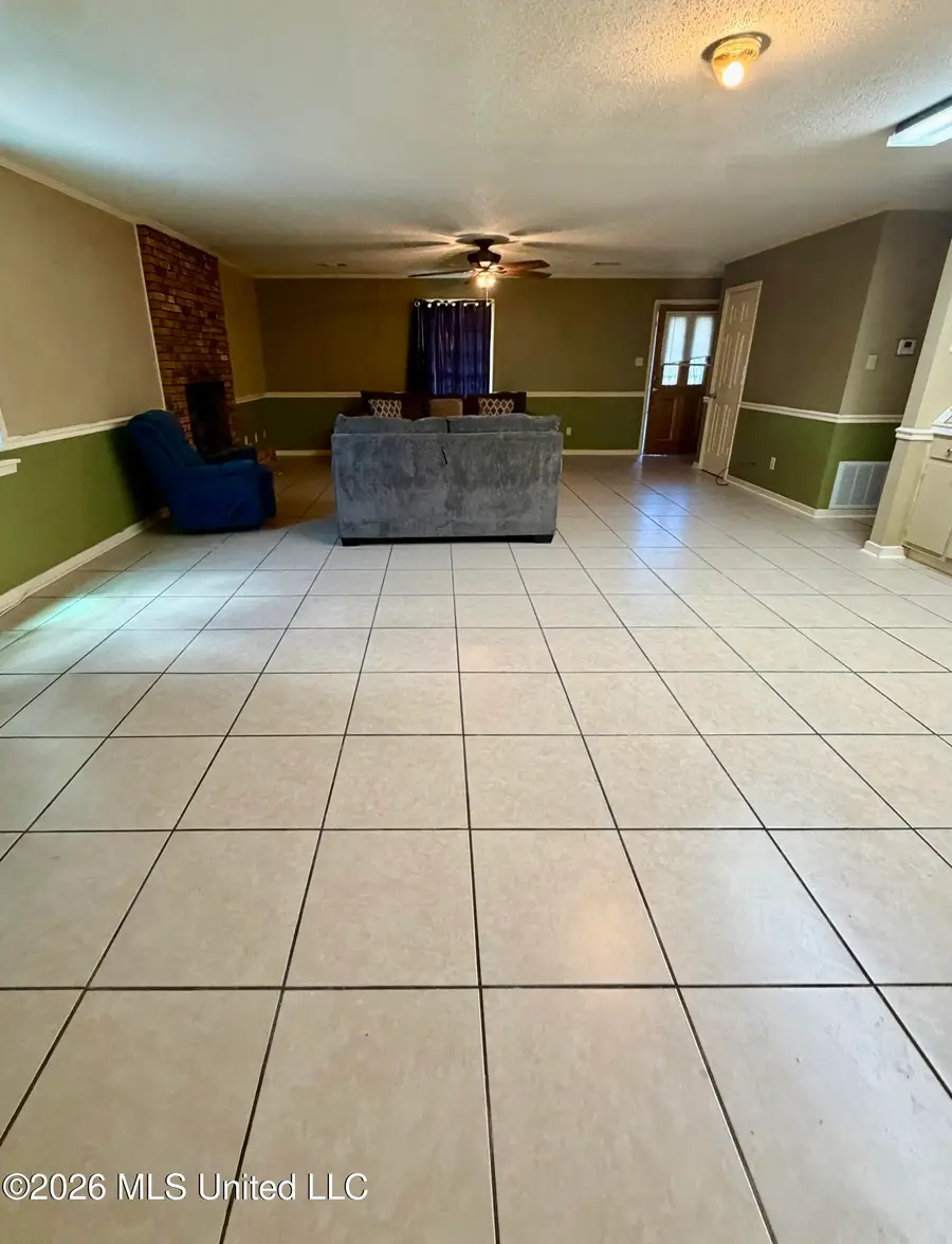 2558 Mourning Dove Street, Greenville, MS 38701 - #2