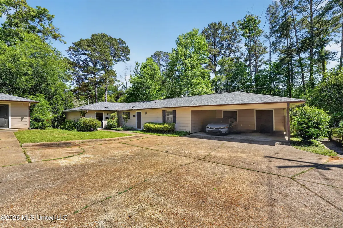 5702-5704 Orchard View Drive, Jackson, MS 39211 - #1