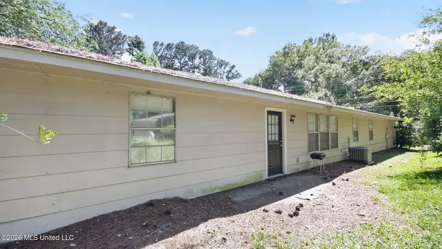 5706-5708 Orchard View Drive, Jackson, MS 39211 - #2