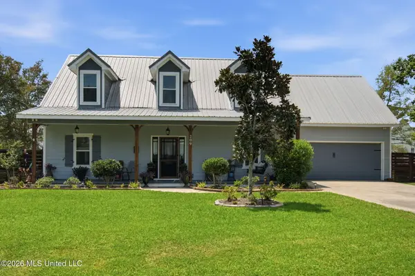 209 Blue Heron Cove, Waveland, MS 39576