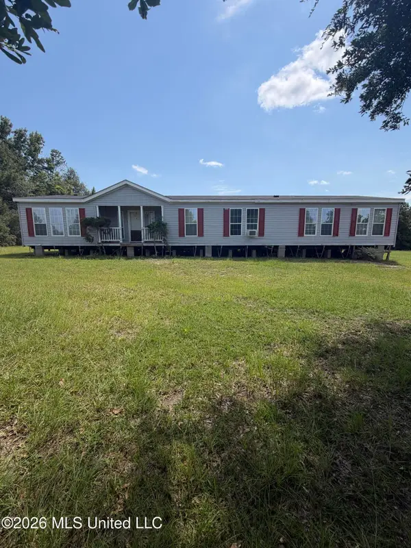 19854 Red Oak Road, Saucier, MS 39574