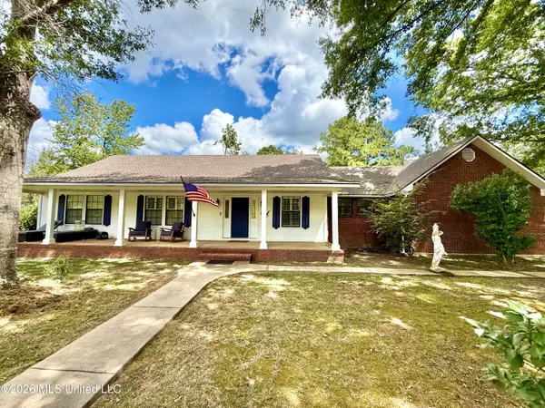 2078 Upton Road, Crystal Springs, MS 39059