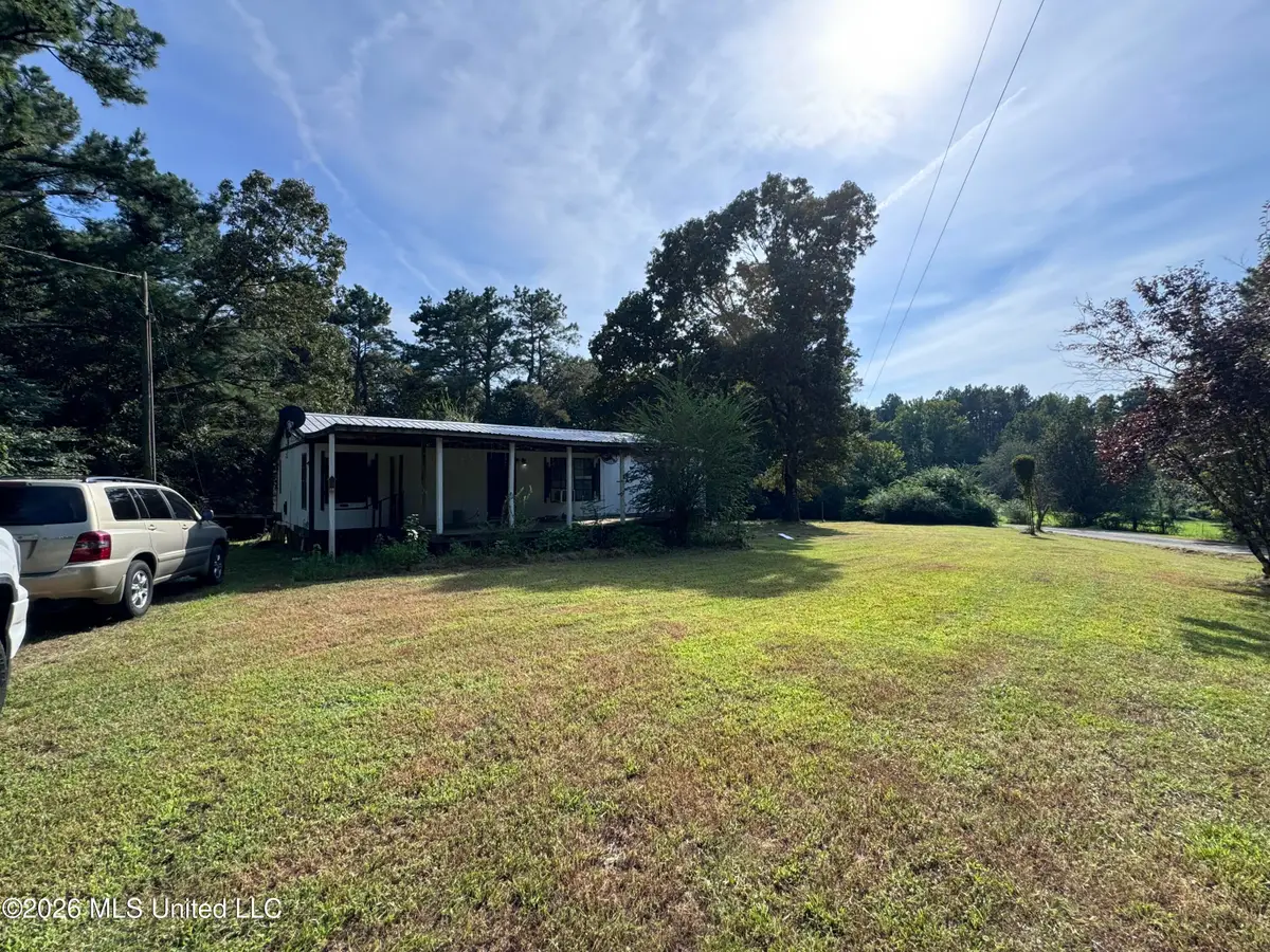 323 Burton Road, Holly Springs, MS 38635 - #1