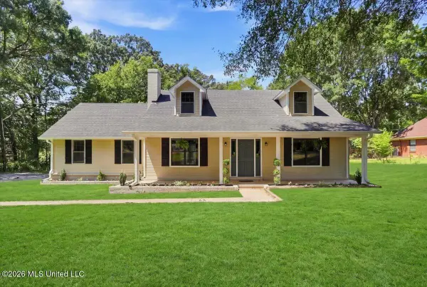 9105 Center Hill Road, Olive Branch, MS 38654