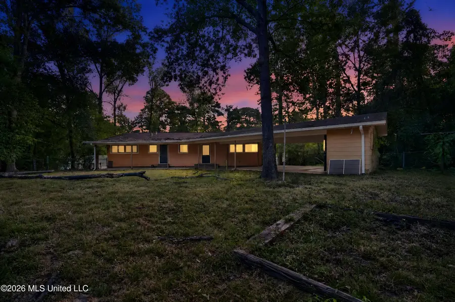 511 Pinecrest Circle, Jackson, MS 39204 - #3