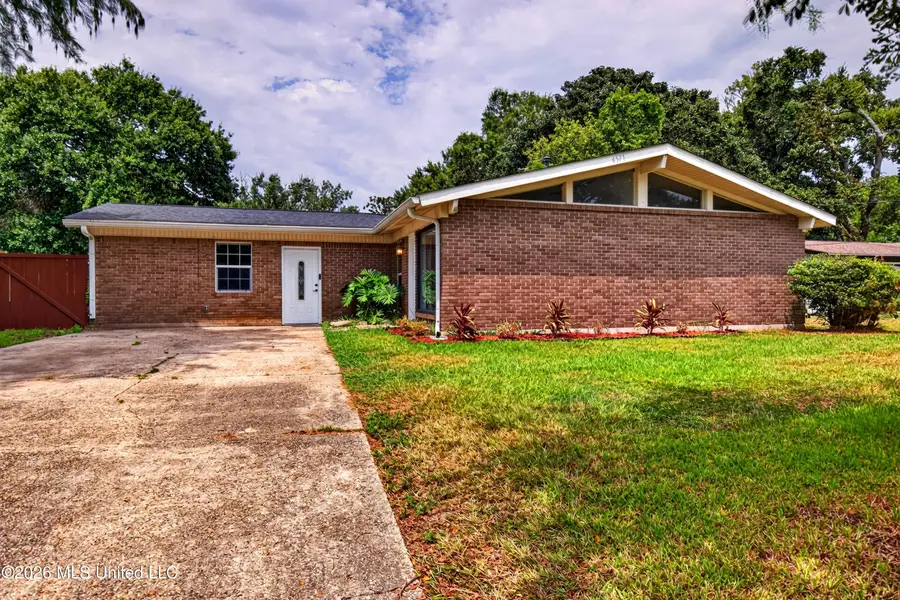 4511 Concord Street, Pascagoula, MS 39581 - #2