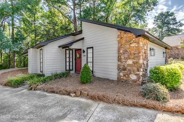 212 Dublin Court, Brandon, MS 39047
