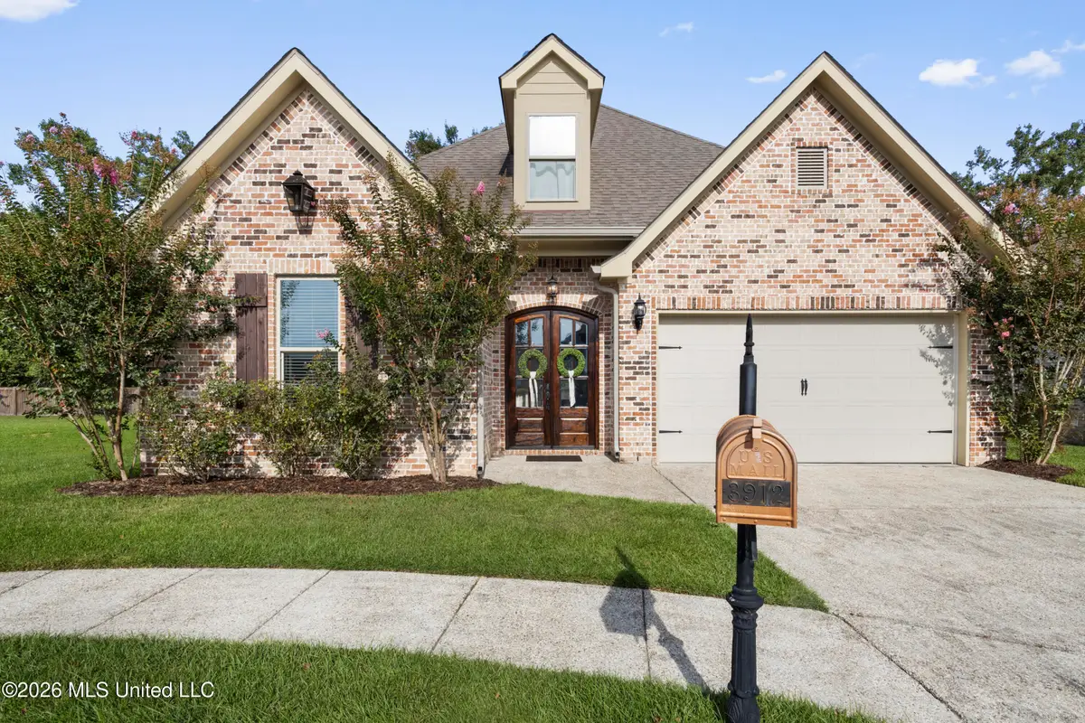 3912 Acadian Village Drive, Ocean Springs, MS 39564 - #1