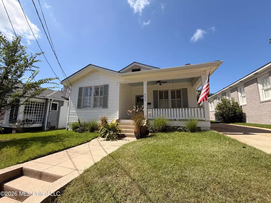 902 Washington Street, Natchez, MS 39120 - #3