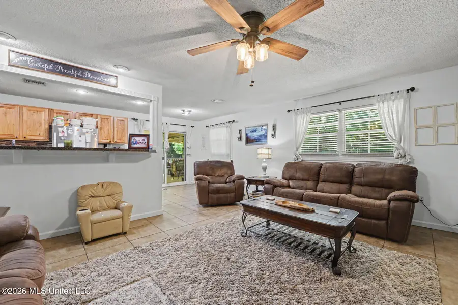 4317 Cunningham Road, Moss Point, MS 39562 - #3