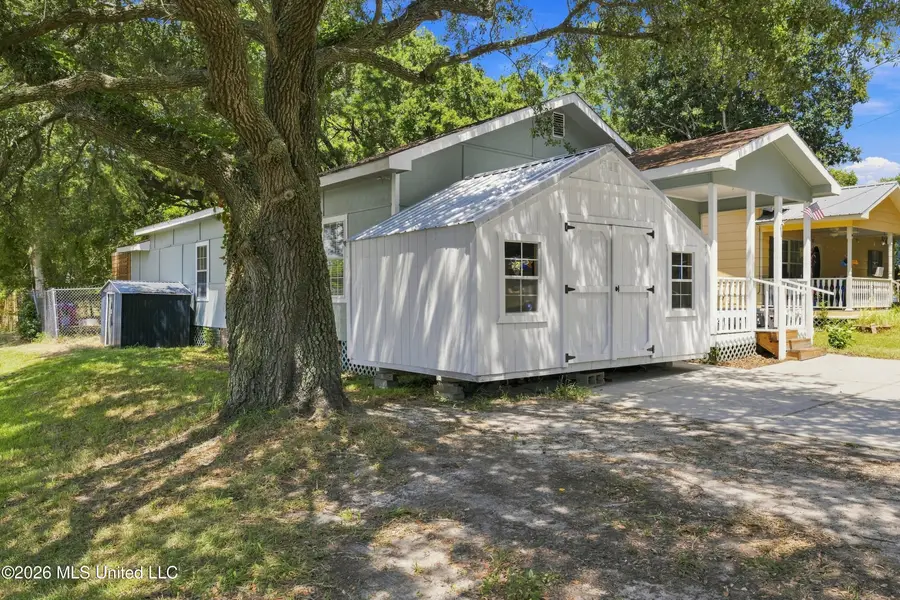 615 Mckinley Avenue, Pascagoula, MS 39567 - #3