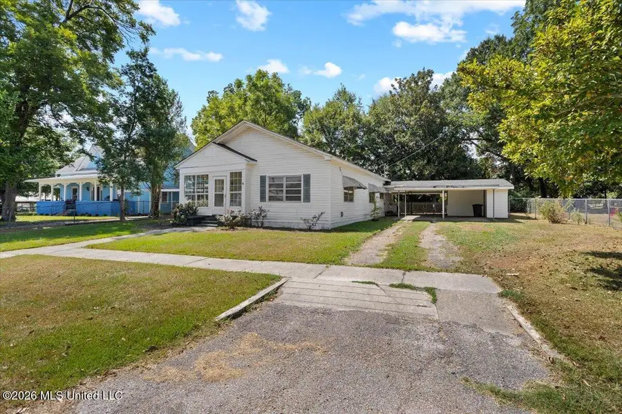 404 Dubose Street, Ellisville, MS 39437 - #2