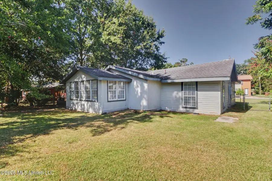 101 Park Row Avenue, Long Beach, MS 39560 - #3
