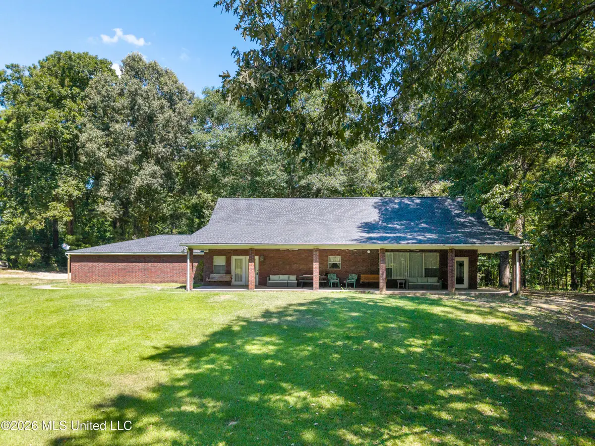8 Freedom Road, Natchez, MS 39120 - #1