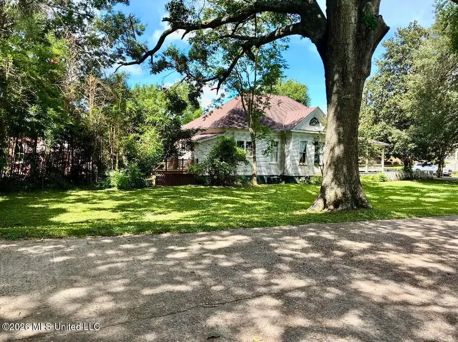 707 N Rankin Street, Natchez, MS 39120 - #3
