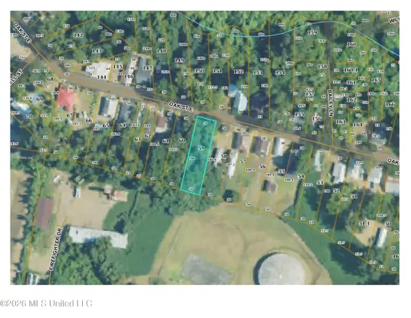 52 E Oak Street, Natchez, MS 39120