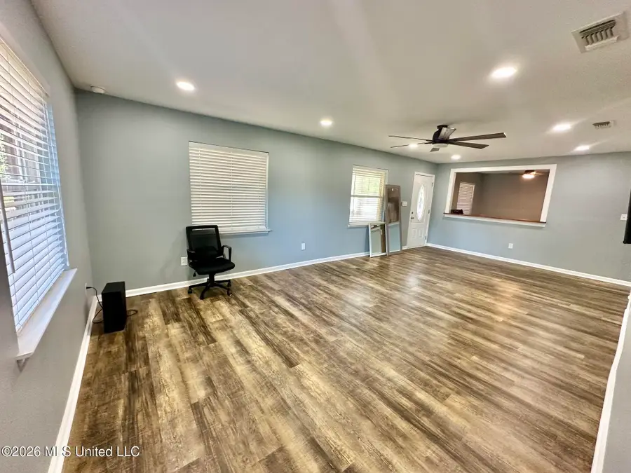 328 Menge Avenue, Pass Christian, MS 39571 - #3
