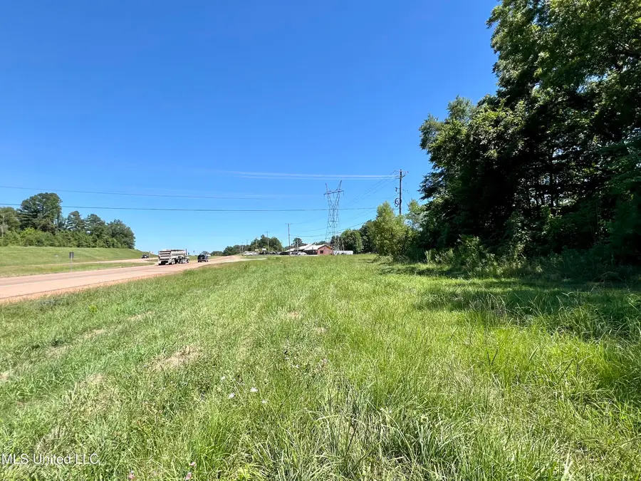 Hyline Drive, Byhalia, MS 38611 - #2