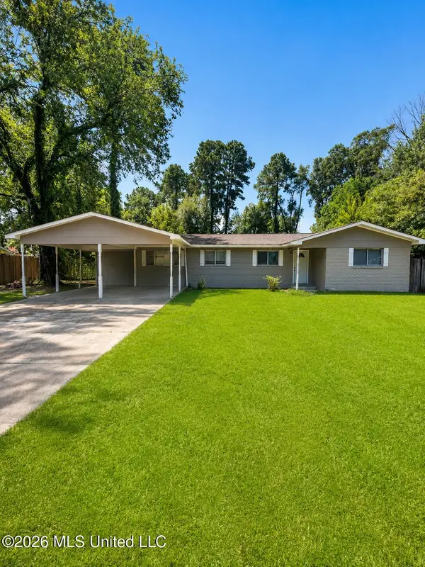 127 Imperial Drive, Jackson, MS 39211