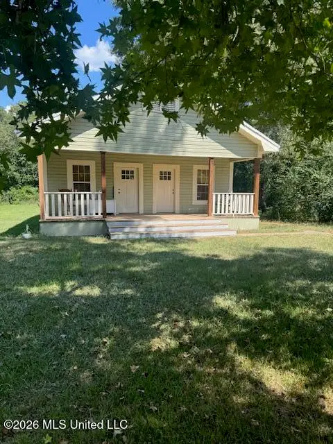 7 Hall, Roxie, MS 39661