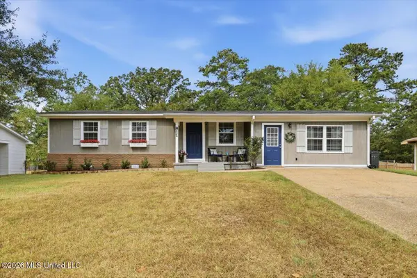 811 Deborah Street, Pearl, MS 39208