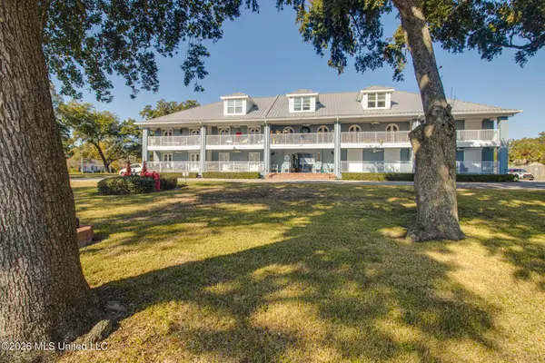 1282 Beach Boulevard, Biloxi, MS 39530