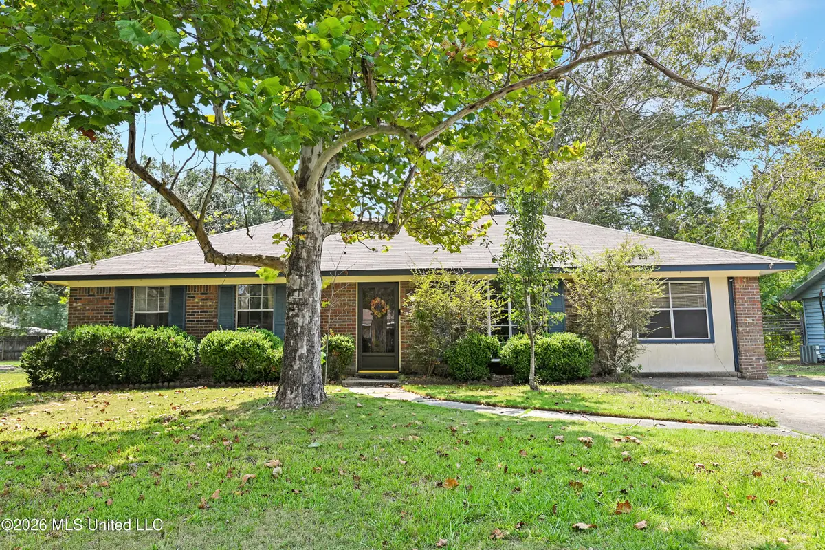 5006 Little John Street, Pascagoula, MS 39581 - #1