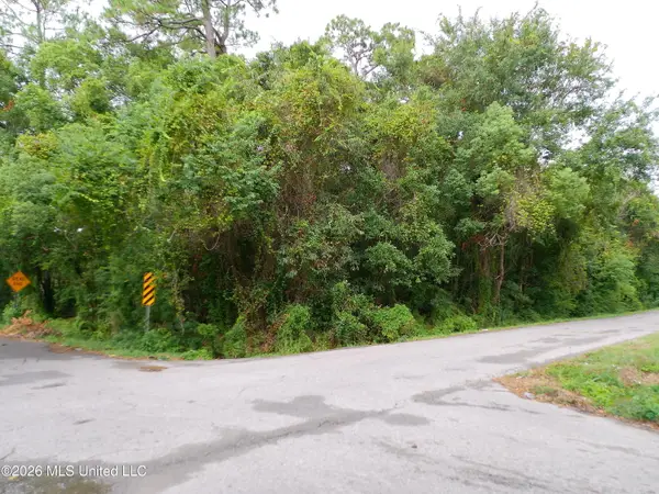 7th Avenue, Gulfport, MS 39501