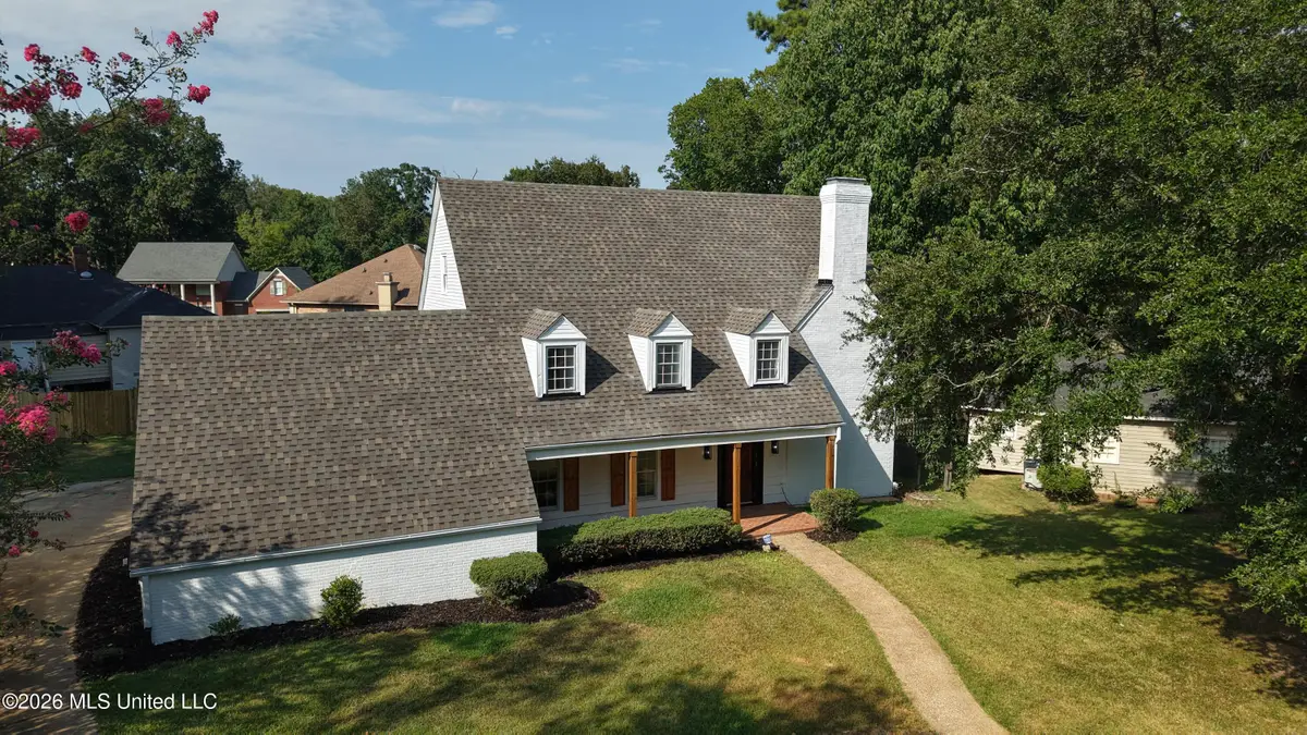 54 Woodridge Place, Jackson, MS 39211 - #1