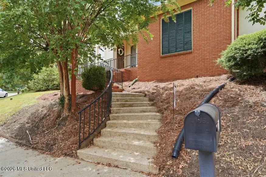 37 Village Green Circle, Jackson, MS 39211 - #3