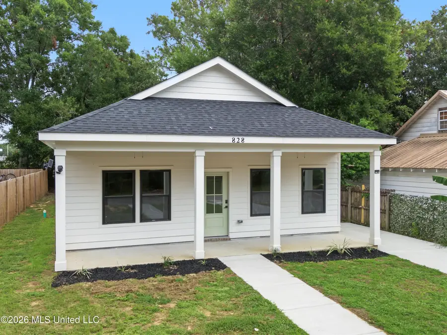 828 Regnault Avenue, Gulfport, MS 39501 - #2