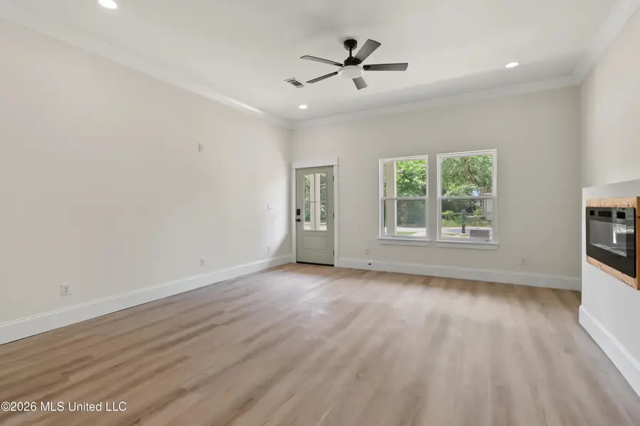 828 Regnault Avenue, Gulfport, MS 39501 - #3